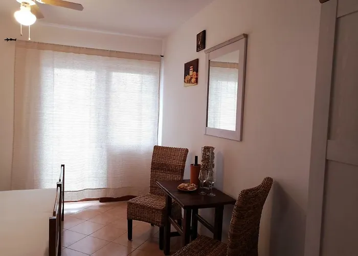 בית הארחה Romansa