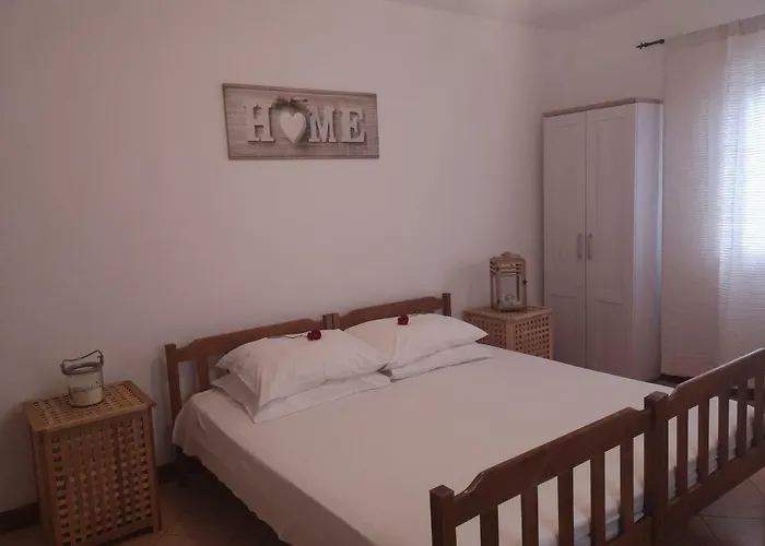 Romansa 3* זאדאר