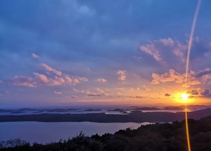 בית הארחה Romansa זאדאר