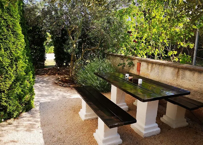 בית הארחה Romansa